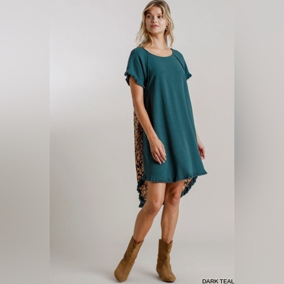Umgee Dresses & Skirts - Umgee High Low Scoop Dress Dark Teal and leopard, Size XL, linen/cotton blend